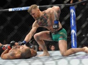 Боец Макuрегор заработал рекордный гонорар в UFC в $1млн за поражение от американца (+Видео)