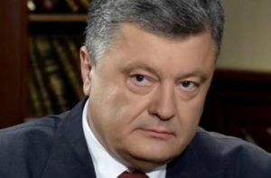 Порошенко выступил за повышение зарплат для прокуроров