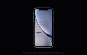 Появились официальные видео с новым iPhone XR