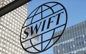 МВФ поможет странам, если РФ отключат от SWIFT