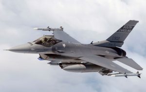 США схвалили програму навчання українців на F-16